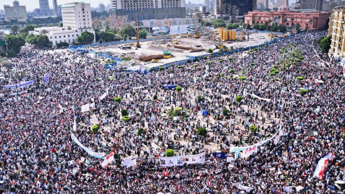 הפגנות כנגד השלטון במצרים בכיכר תחריר בקהיר, 2011 (צילום: Jonathan Rashad/ wikimedia)