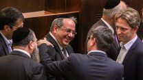 יגאל גואטה בכנסת (צילום: יצחק הררי / פלאש 90).