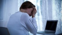 אלימות כלפי מורים ברשת (צילום אילוסטריצה: Shutterstock).