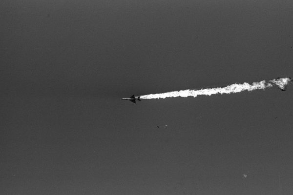 מטוס מיג מופל לאחר פגיעה של מטוס ישראלי במלחמת יום הכיפורים (צילום: לע"מ)