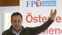 היינץ כריסטיאן-שטראכה, יו"ר מפלגת הFPO האוסטרית (AP Photo/Ronald Zak)