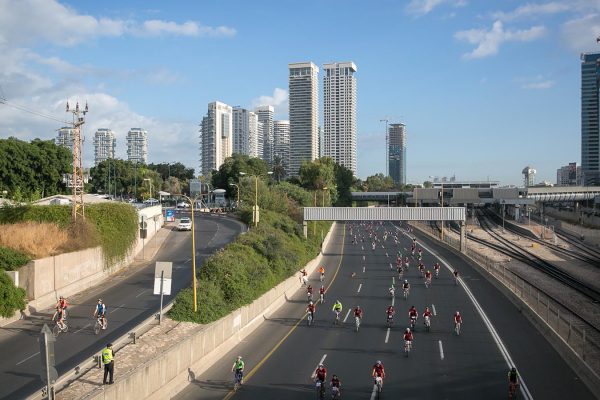 מרוץ אופניים 'סובב תל אביב' (צילום: מרים אלסטר \ פלאש90)