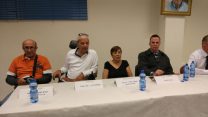 מסיבת העיתונאים של ארגוני הנכים שמתנגדים להסכם (צילום: ארז רביב)