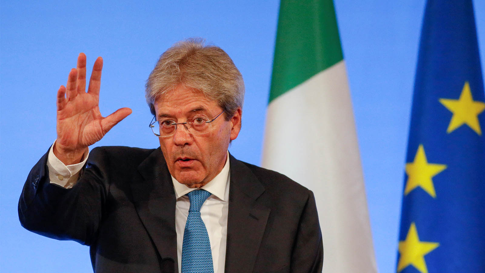 &quot;רגישים לחששות בטחוניים מהיוזמות האיראניות&quot;. ראש ממשלת איטליה פאולו ג'נטלוני. (צילום: REUTERS/Robert Pratta)