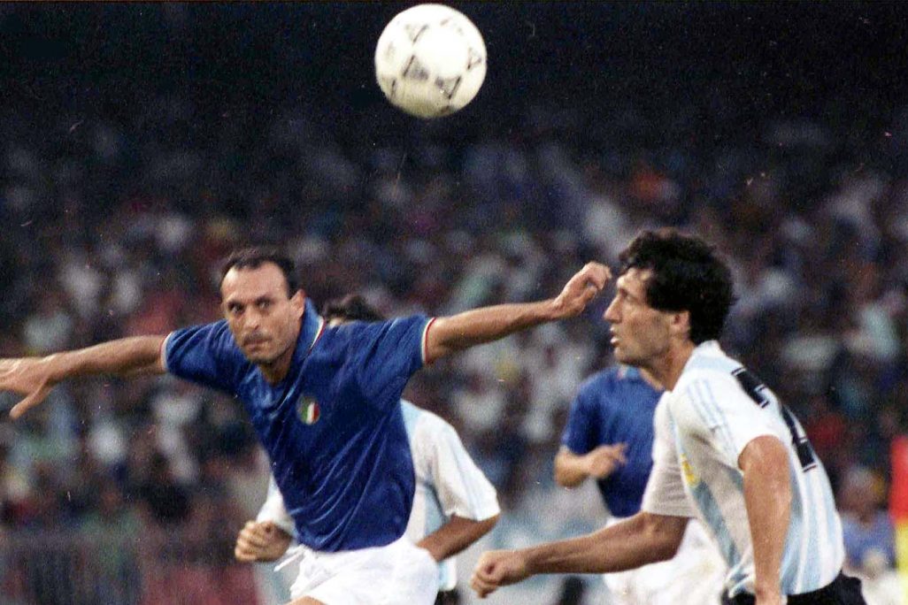 סאלבטורה סקילצ'י במדי נבחרת איטליה במונדיאל 1990 (צילום: AP Photo/Foggia)