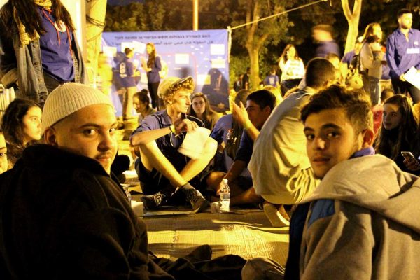 אסיפה ישראלית בחיפה (צילום: שלום חלפון).