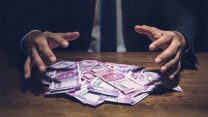 (מכניסים יותר אך משלמים פחות מסים (צילום: shutterstock)
