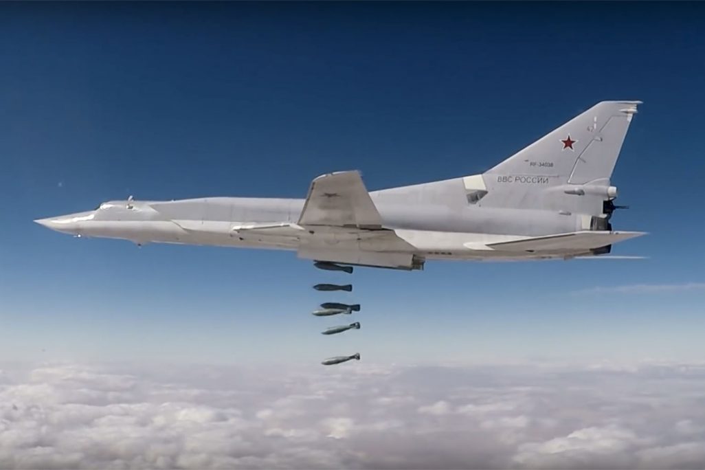 ההפצצות הרוסיות על מעוזי דאע"ש בסוריה, 26 נובמבר 2017 (צילום AP)