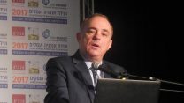 השר יובל שטייניץ בוועידת אנרגיה ועסקים כפר המכביה , 4 בדצמבר 2017.
 (צילום: ארז רביב)