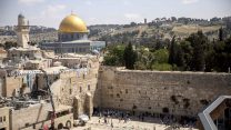 הכותל המערבי וכיפת הסלע בירושלים (צילום: יונתן זינדל/ פלאש 90)