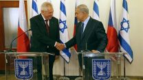 נשיא צ'כיה מילוש זאמן בפגישה עם רה"מ נתניהו בביקורו בישראל (צילום: AP Photo/Baz Ratner, Pool)