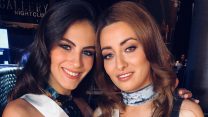 הסלפי של מיס ישראל ומיס עיראק שפורסם באינסטגרם (instagram.com @adar_gandelsman)