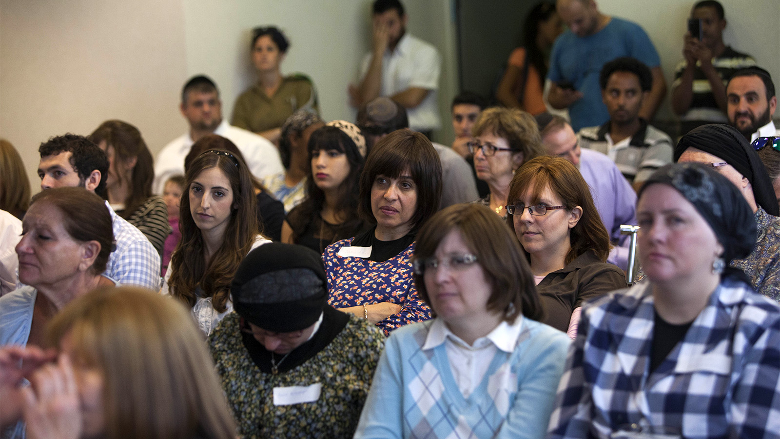 נשים חרדיות בכנס קידום תעסוקה של נשים במרכז הטכנלוגיה של משרד הכלכלה. (צילום: יונתן סינדל / פלאש 90).