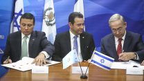 ראש הממשלה נתניהו בפגישה עם נשיא גואטמלה ג'יימי מורלאס בירושלים. 29 בנובמבר 2016 (צילום: מארק ישראל/ לע"מ)