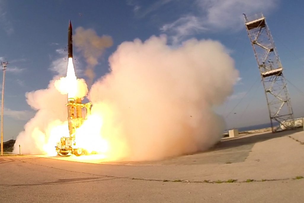 ניסוי במערכת חץ 3 ליירוט טילים (צילום: מנהלת ההגנה מפני טילים במשרד ההגנה האמריקני/וויקימדיה)