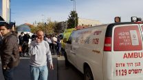 זירת פיגוע הדקירה בתחנה המרכזית בירושלים, 10 בדצמבר 2017. (צילום: מד"א)