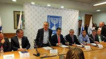 מסיבת העתונאים 'נטו תעשייה' היום 4 בינואר (צילום: ארז רביב)