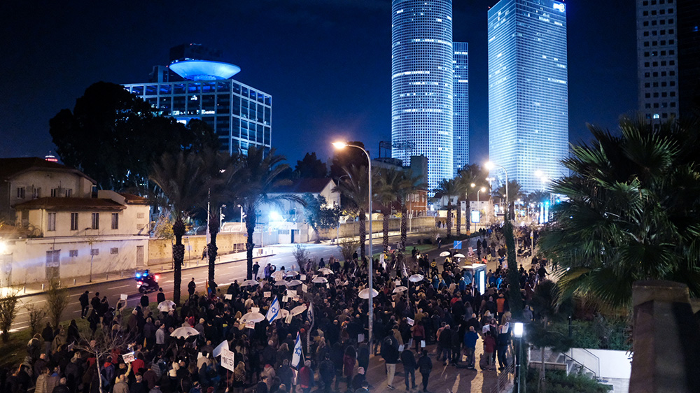 הפגנה נגד השחיתות בתל-אביב (צילום: תומר נויברג / פלאש 90).