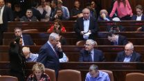 מליאת הכנסת על חוק המכולות 8 בנובמבר (צילום: יונתן זינדל/ פלאש90)