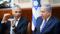 ראש הממשלה נתניהו ושר האוצר כחלון בישיבת ממשלה על תקציב המדינה. 11 בדצמבר (צילום: אלכס קולומויסקי)