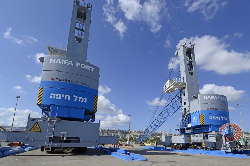 העגורנים החדשים בנמל חיפה (צילום: נמל חיפה)