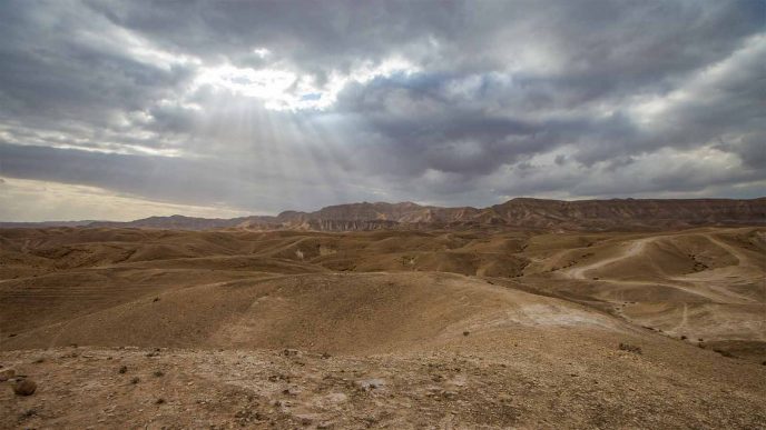 מדבר יהודה (צילום ארכיון: מאור קינבורסקי/ פלאש90)