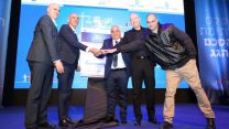 חתימת הסכם גג בין משרד האוצר, משרד הבינוי והשיכון ועיריית דימונה, לבניית למעלה מ– 26,000 יחידות דיור בעיר (צילום: ששון תירם)