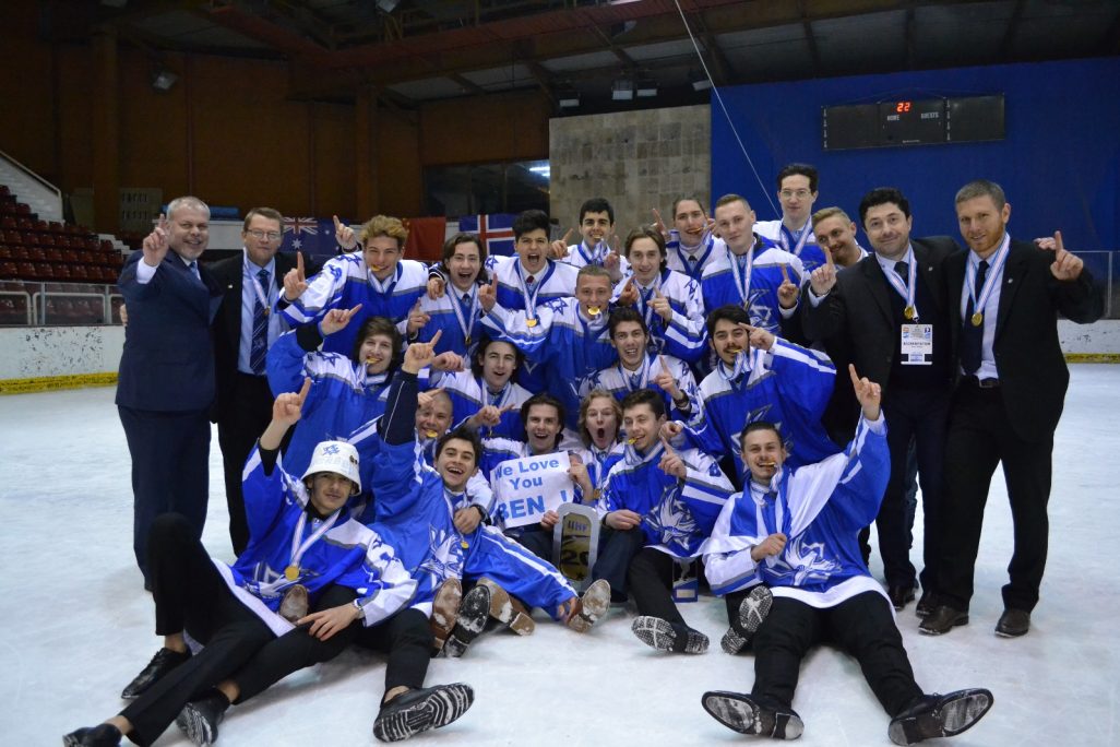 נבחרת ישראל עד גיל 20 בהוקי  קרח (צילום באדיבות התאחדות ההוקי הישראלית)