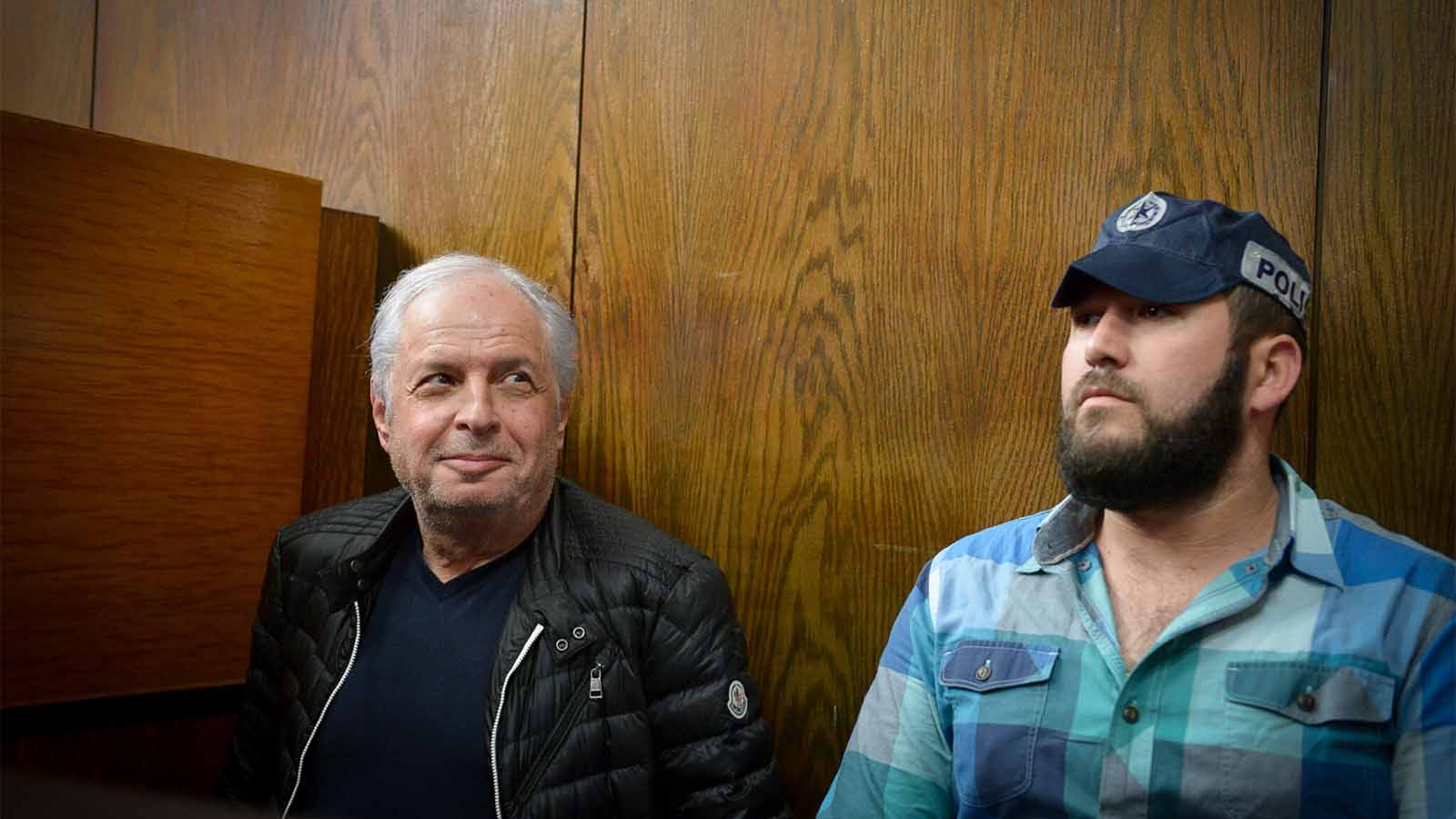 שאול אלוביץ' בדיון בבית משפט להארכת מעצרו בפרשת 4,000. 22 בפברואר 2018 (צילום: פלאש90)