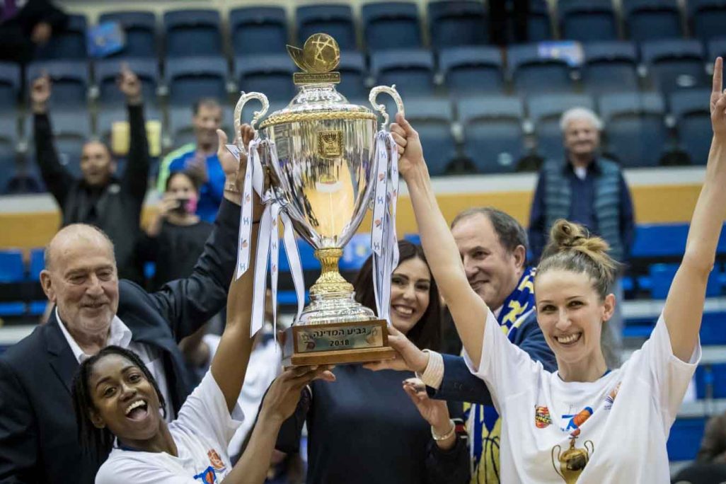 מכבי אשדוד מחזיקת גביע המדינה בכדורסל נשים (באדיבות איגוד הכדורסל)