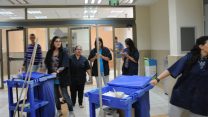 אירוע החלפת צוות המנקות והמנקים במכללת ספיר במסגרת תכנית סל"ע- סטודנטים למען עובדים בקמפוס ספיר (יח"צ)