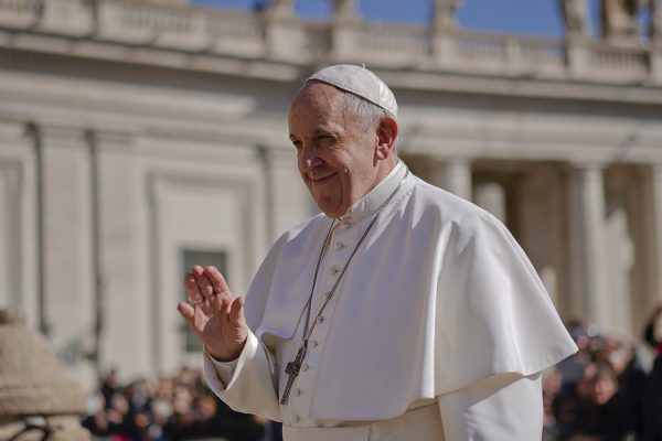 האפיפיור פרנציסקוס (צילום ארכיון: AP Photo/Andrew Medichini)