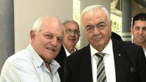 שר העבודה כץ במפגש עם שר העבודה הפלסטיני מאמון אבו-שהלא (צילום: אבי חיון)
