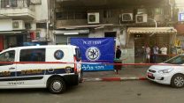כוחות הבטחון בזירת הרצח ברחוב סלמה בתל אביב (צילום: ענת יורובסקי)