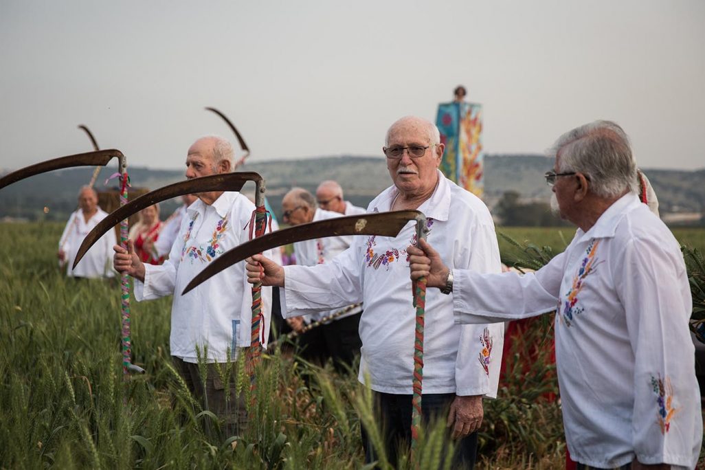 חברי קיבוץ רמת יוחנן בטקס העומר (צילום ארכיון: הדס פרוש / פלאש90)