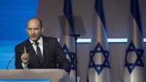 שר החינוך נפתלי בנט נואם בטקס הענקת פרס ישראל (צילום: הדס פרוש / פלאש 90).