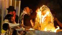 ארכיון: ההילולה במירון בל"ג בעומר (דוד כהן / פלאש90)