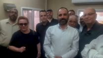 העובדים החדשים שנקלטו להעסקה ישירה במפעל עוף קור (צילום: הסתדרות עובדי המזון והפרמצבטיקה).