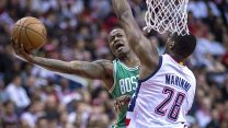 טרי רוזיר (צילום: Keith Allison / ויקיפדיה).