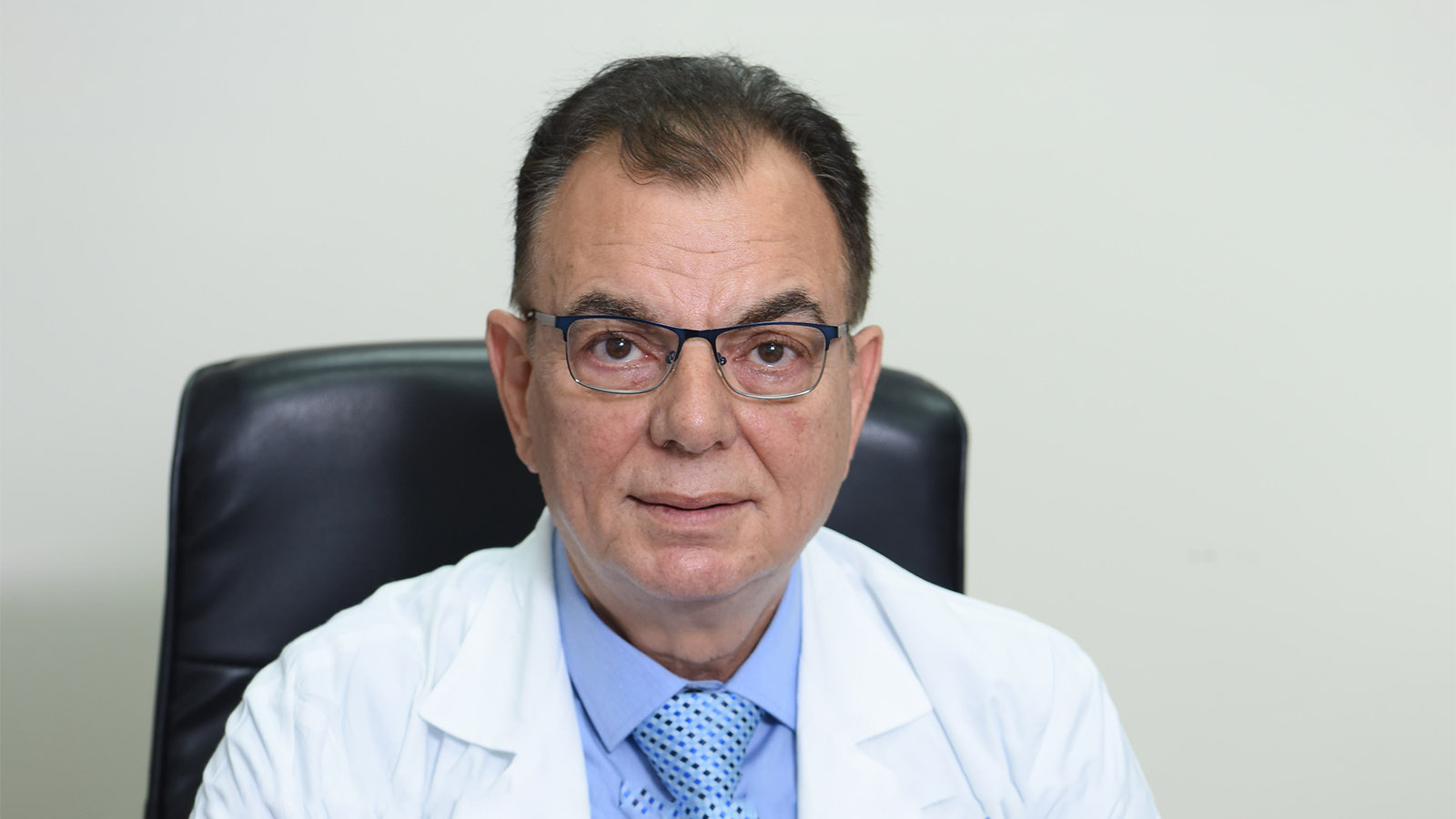 Chairman of the Medical Association Zion Hagay: &quot;The virus does not differentiate between a hospital doctor and a doctor in kupat cholim.&quot; (Photograph: Itzik Biran)