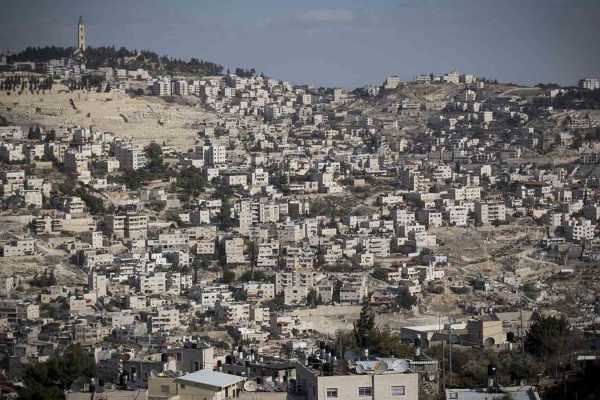 שכונת גַ'בֶּל מֻכַּבֶּר במזרח ירושלים (יונתן זינדל / פלאש90