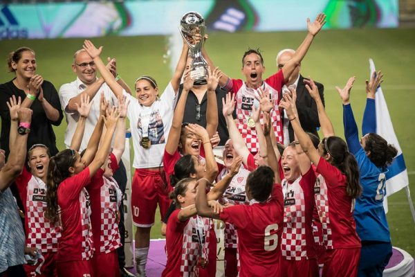 מ.כ. רמת השרון מחזיקת גביע המדינה 2017-18 (ההתאחדות לכדורגל בישראל)