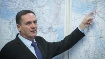 שר התחבורה ישראל כ״ץ במסיבת עיתונאים להכרזה על יוזמת האי המלאכותי מול חופי עזה, 5 באפריל 2017 (צילום: מרים אלסטר / פלאש 90).
