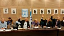 ועדת החוץ והביטחון מאשרת לקריאות שנייה ושלישית, את חוק ניכוי הכספים המועברים לרשות הפלסטינית, לפי היקף הכספים שהרשות מעבירה לפעילי טרור ומשפחותיהם, 11 ביוני 2018. (צילום: דוברות הכנסת)