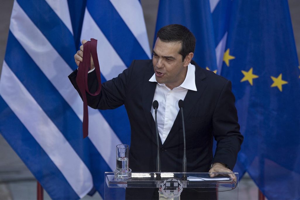 ראש הממשלה היווני, אלכסיס ציפרס. ארכיון  (AP Photo/Petros Giannakouris)
