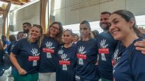 אחים ואחיות בית חולים שיבא בעצרת, 4 ביולי 2018 (צילום: טל כרמון)