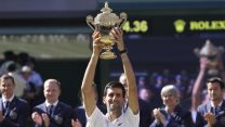 נובאק ג'וקוביץ' זוכה בטורניר ווימבלדון 2018.(AP Photo/Kirsty Wigglesworth)