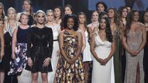 הספורטאיות האמריקאיות בטקס ESPY (Photo by Phil McCarten/Invision/AP)
