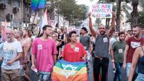 צעדת העגלות הריקות בתל אביב (צילום: תומר נויברג / פלאש 90).