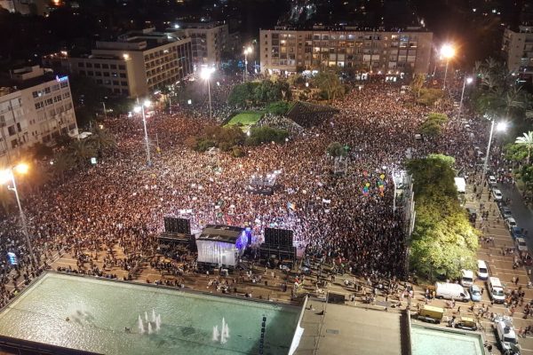 מחאת הלהט"ב בכיכר רבין, 22 ביולי 2018 (צילום: מיכאל לכיש)